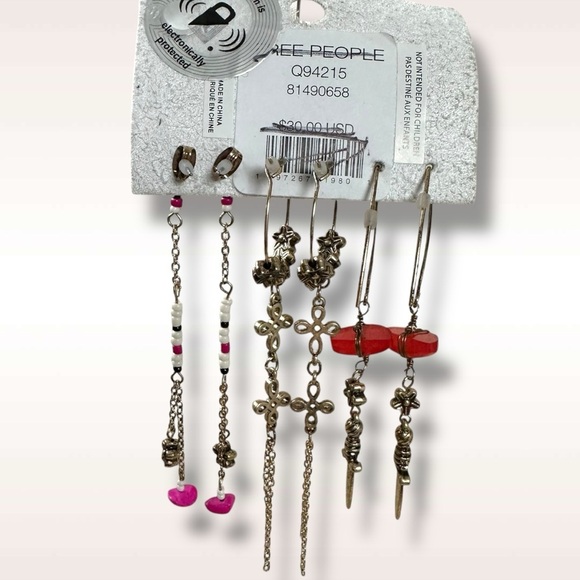 Free People Sirens Hoop Set Gold Hot Pink NWT Dangles Earrings Bohemian Daggers - Picture 11 of 12